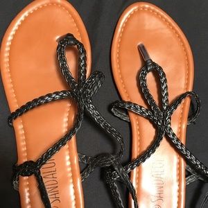 ❣️Black Braided sandals - Size 10